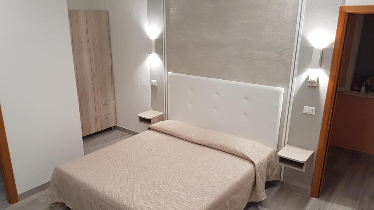 Albergo Paris Sottomarina Εξωτερικό φωτογραφία