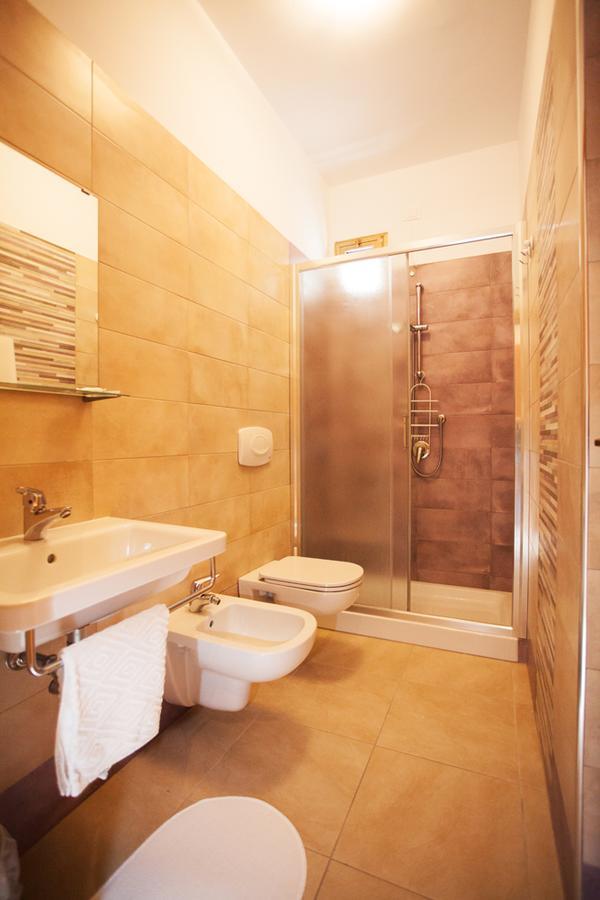 Albergo Paris Sottomarina Εξωτερικό φωτογραφία
