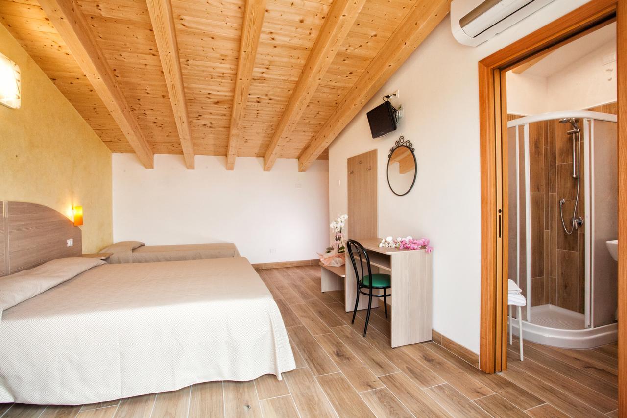 Albergo Paris Sottomarina Εξωτερικό φωτογραφία