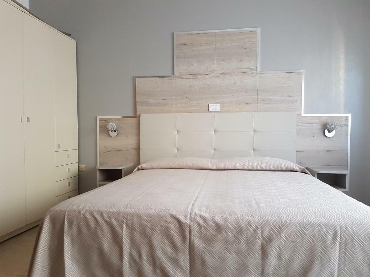 Albergo Paris Sottomarina Εξωτερικό φωτογραφία