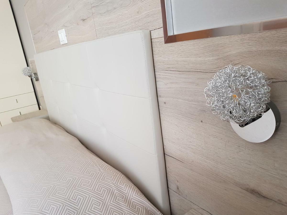 Albergo Paris Sottomarina Εξωτερικό φωτογραφία